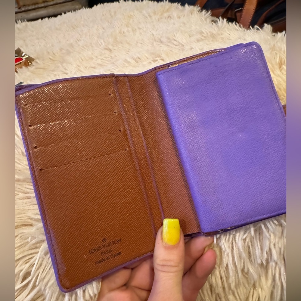 Hand painted LV wallets. 2 separate - Picture 2 of 16